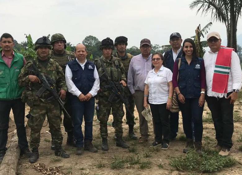 La Defensoría del Pueblo acompañó el proceso de liberación de los militares en La Macarena, Meta. FOTO Colprensa
