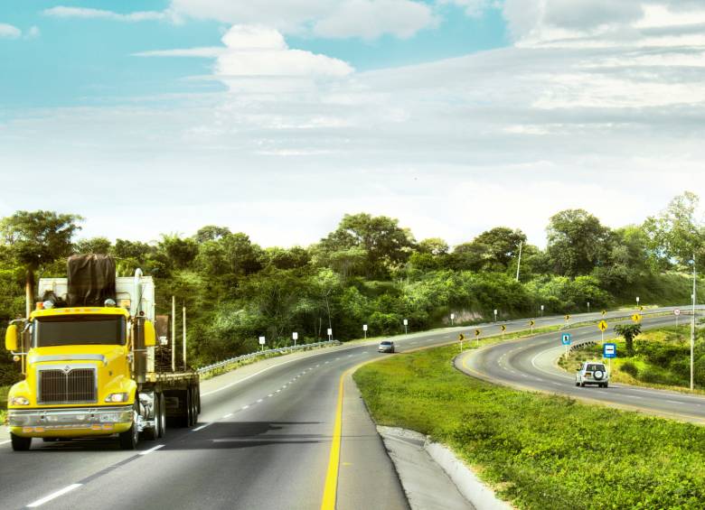 El contrato de la Ruta del Sol 2 tiene una inversión cercana a los 3 billones, según la ANI. La concesión iba hasta 2035. FOTO ani