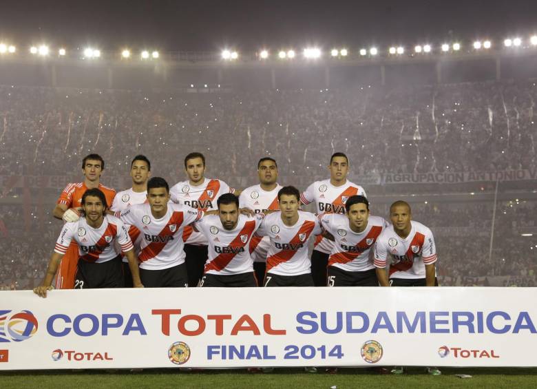 El once titular del campeón de la Copa Sudamericana. FOTO AP