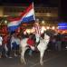 reuters - Este hincha paraguayo asistió en su caballo a recibir la selección de su país tras quedar eliminada en cuartos de final frente a España.