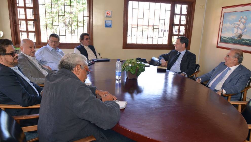 De la Calle se encuentra reunido con las Farc para definir firma de nuevo acuerdo 