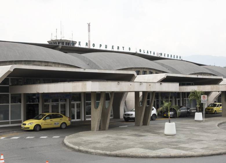Aeropuerto Olaya Herrera de Medellín. Foto: Edwin Bustamante Restrepo