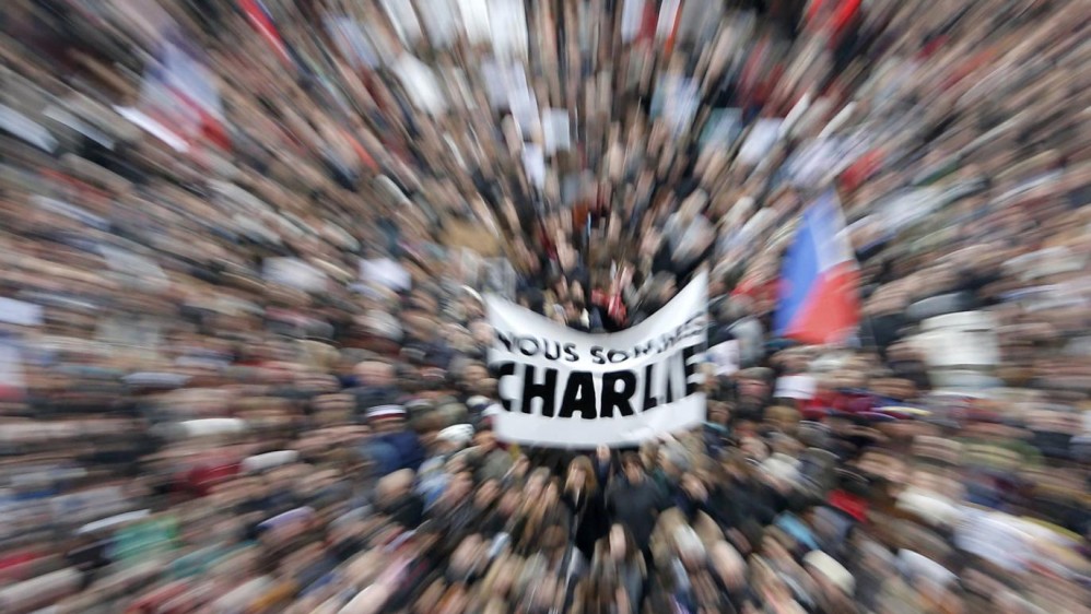 La manifestación se llevó adelante mayormente en silencio, un reflejo de la profunda conmoción que se sintió en Francia y el resto del mundo por el peor atentado islamista en una ciudad europea en nueve años. FOTO REUTERS