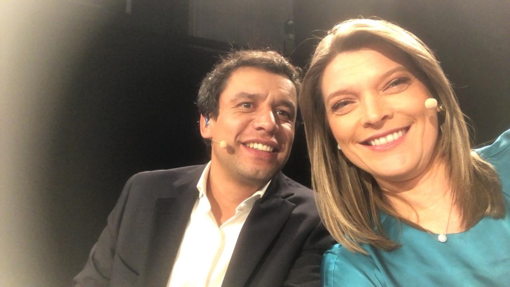Felipe Morales y Marcela Baena son los moderadores del Gran Debate Final a la Gobernación. FOTO MARCELA BAENA