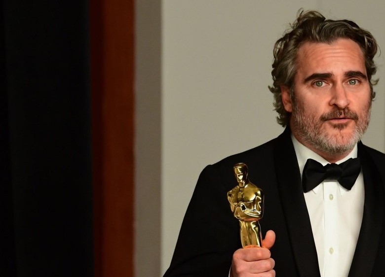 Joaquín Phoenix ganó el Oscar como Mejor actor en la gala de este año. FOTO AFP
