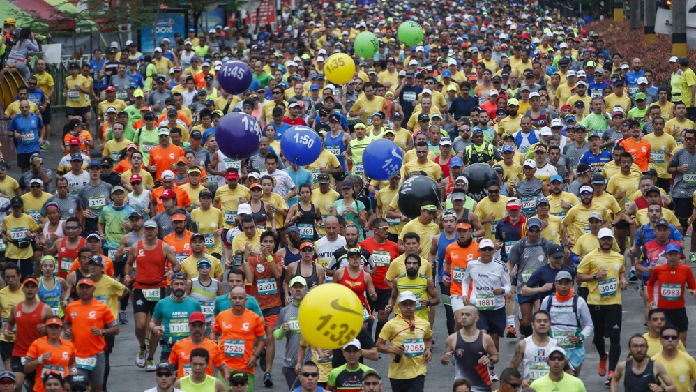 Medellín vivió este domingo una nueva edición de la Maratón de las Flores. FOTO ROBINSON SÁENZ