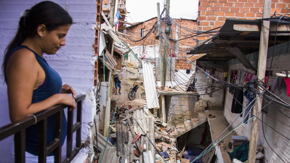 Además del edificio de tres viviendas, una cuarta estructura, que colindaba con él, resultó con daños. Foto: Carlos Velásquez