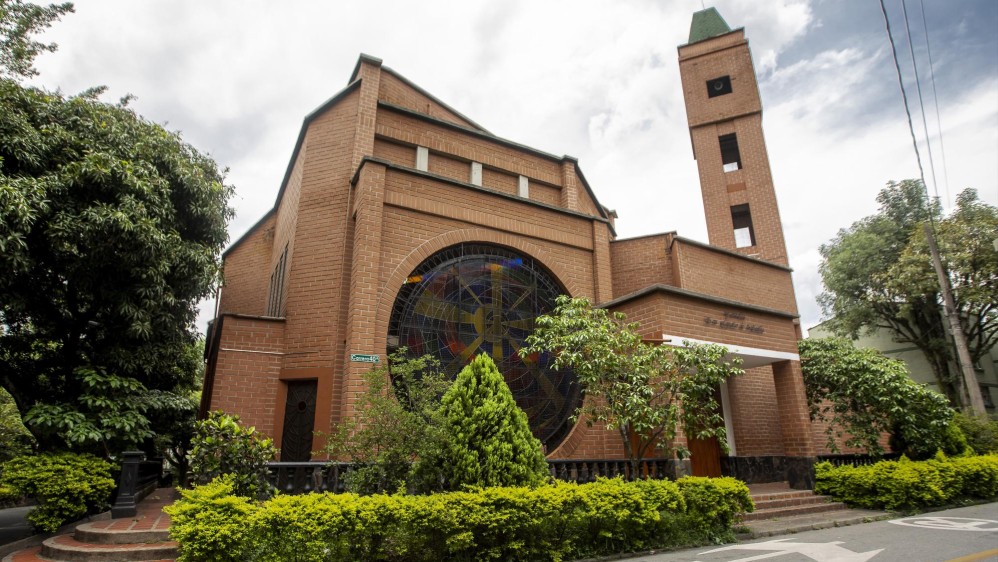 Parroquia san Ignacio en Envigado. Foto Camilo Suárez