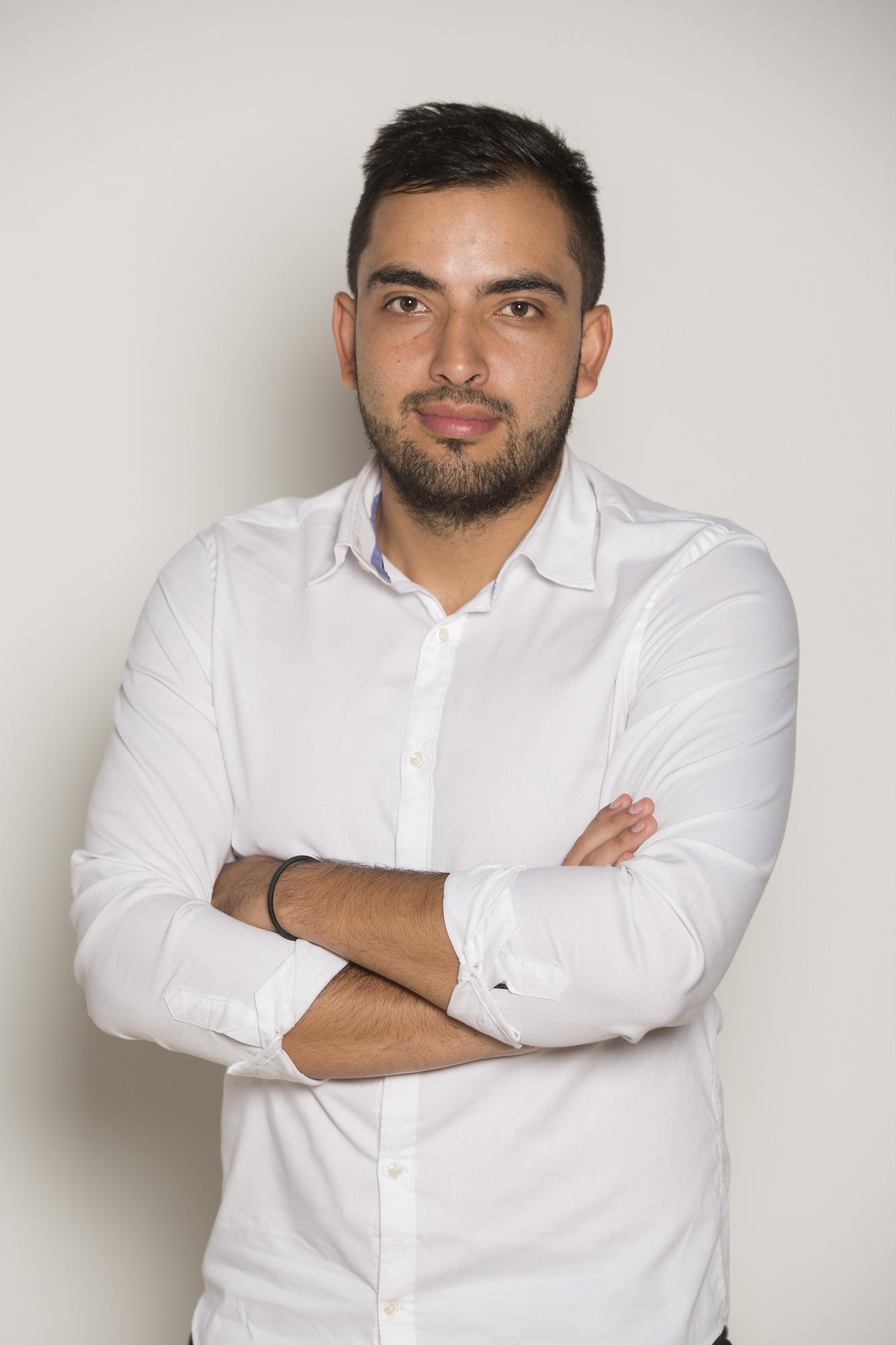 BJuan José Aux